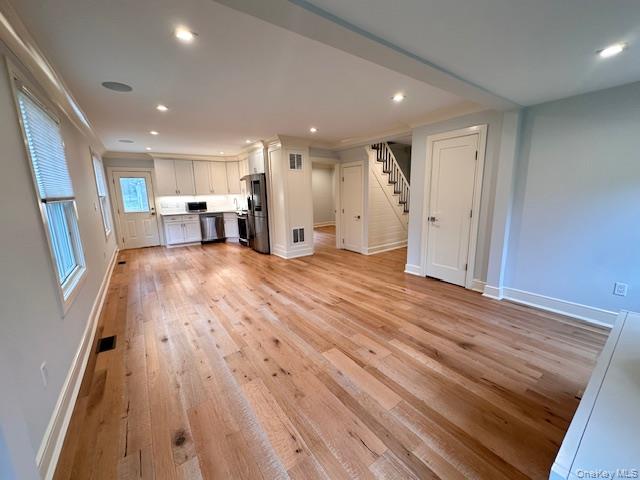 #14 photo, 414 Thompson Street, Port Jefferson Village , NY 11777