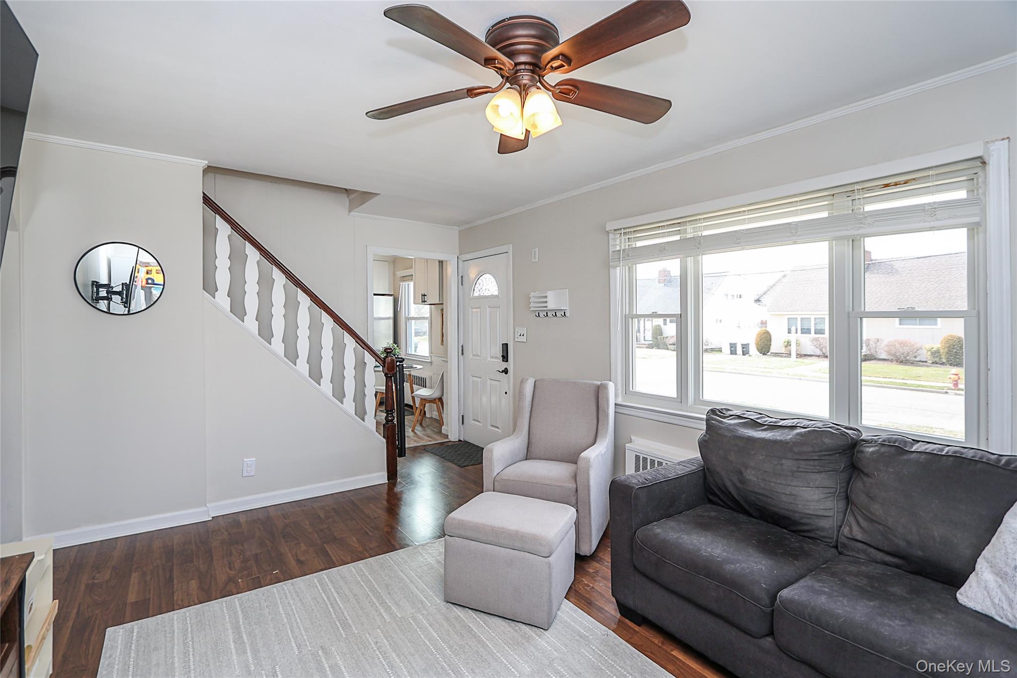 #6 photo, 75 Riverside Avenue, מחוז נסאו Merrick , NY 11566