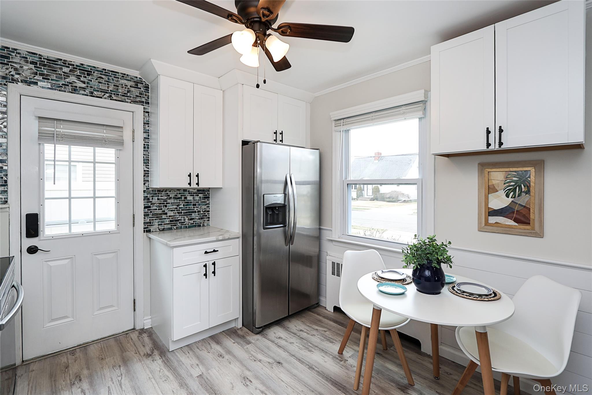 #8 photo, 75 Riverside Avenue, מחוז נסאו Merrick , NY 11566