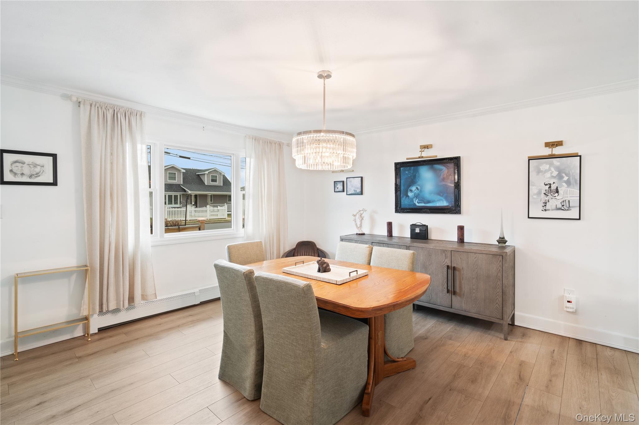 #3 photo, 2552 Woodland Avenue, Нассау ‖ Wantagh , NY 11793