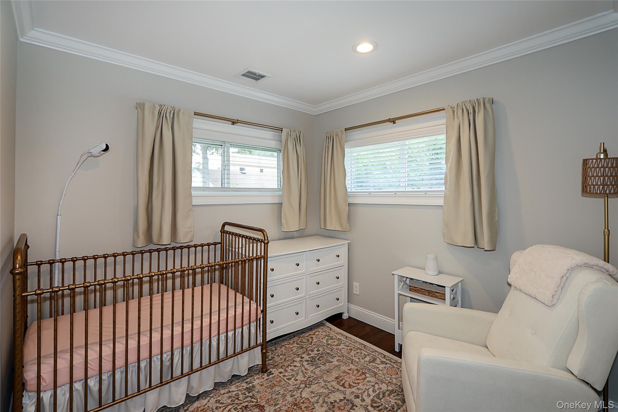 #15 photo, 1057 Thompson Drive, سوفولك Bay Shore , NY 11706