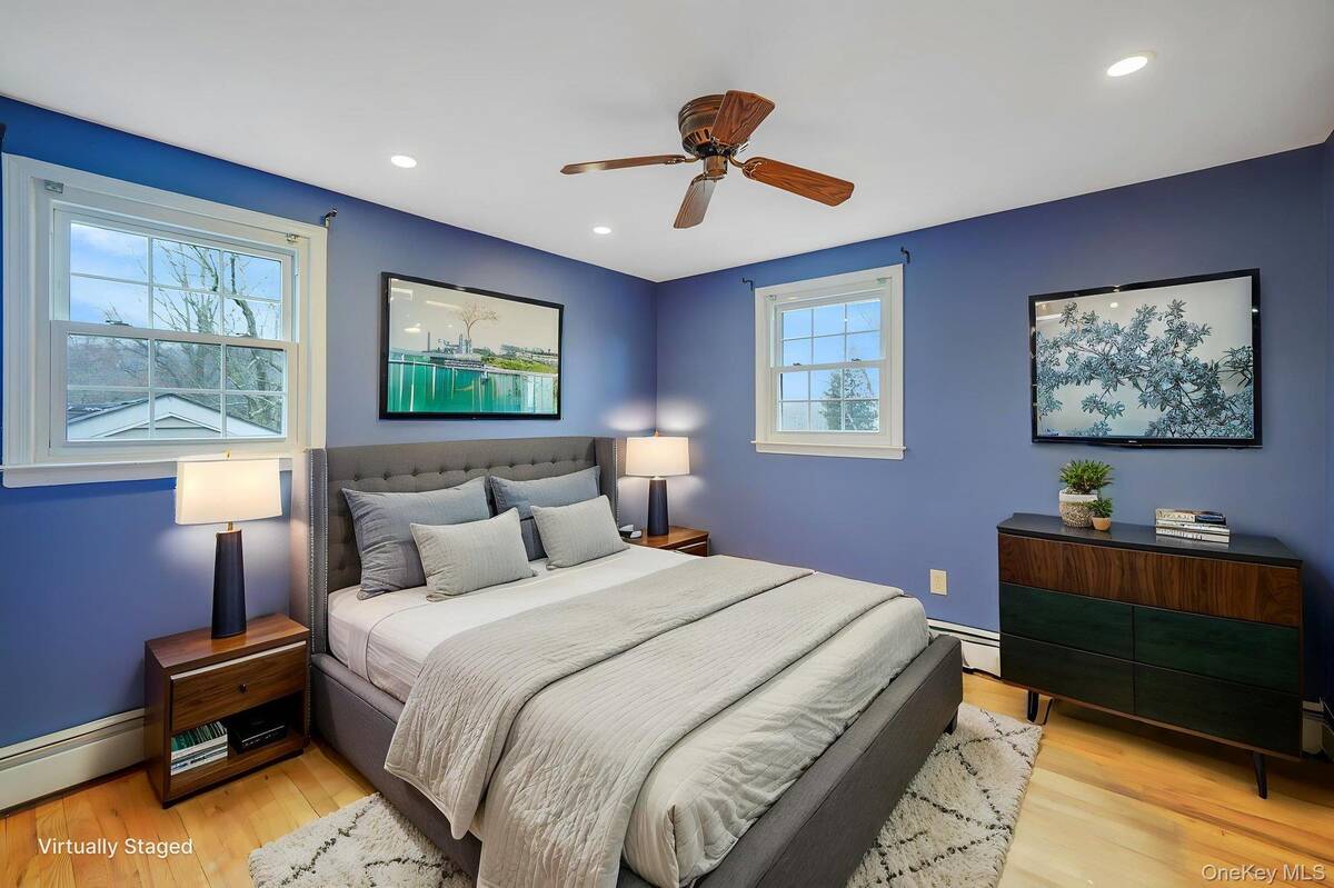 #20 photo, 92 Hawthorne Road, Kings Park , NY 11754