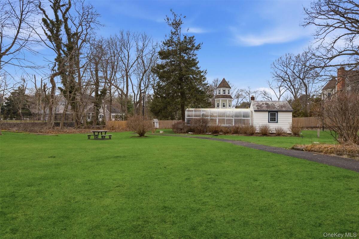 #22 photo, 66 Chestnut Avenue, Setauket , NY 11733