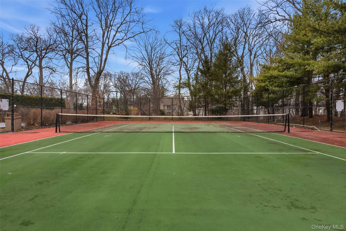 #24 photo, 66 Chestnut Avenue, Setauket , NY 11733