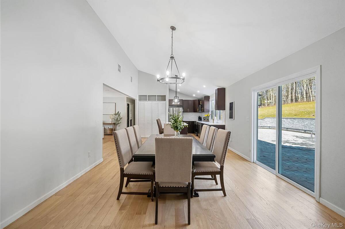 #11 photo, 17 Fairway Drive, Manorville , NY 11949