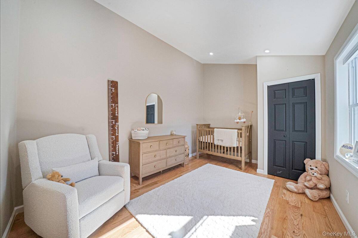 #28 photo, 17 Fairway Drive, Manorville , NY 11949