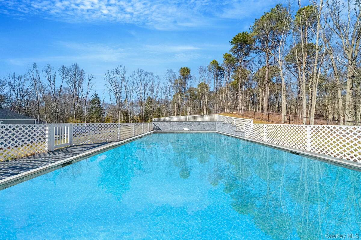 #46 photo, 17 Fairway Drive, Manorville , NY 11949