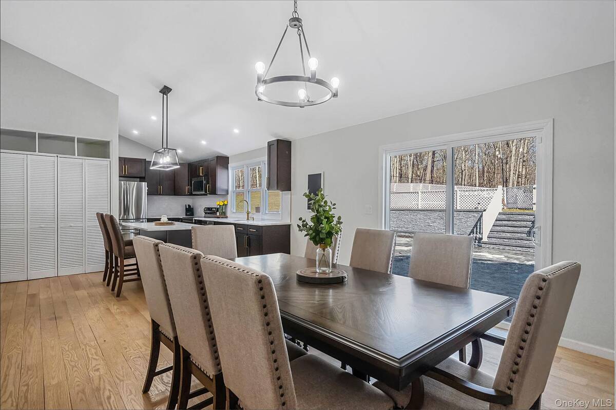 #8 photo, 17 Fairway Drive, Manorville , NY 11949