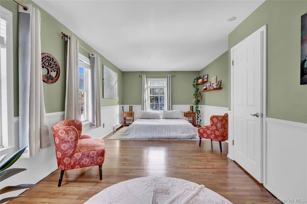 #22 photo, 21 Woodside Avenue, מחוז סאפוק Port Jefferson , NY 11777