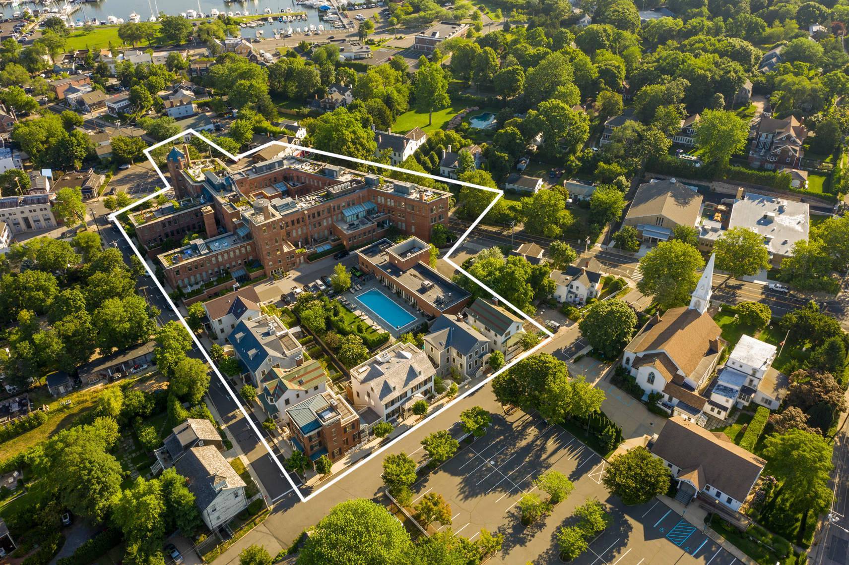 #12 photo, 15 CHURCH ST, #G-122, מחוז סאפוק Southampton , NY 11963