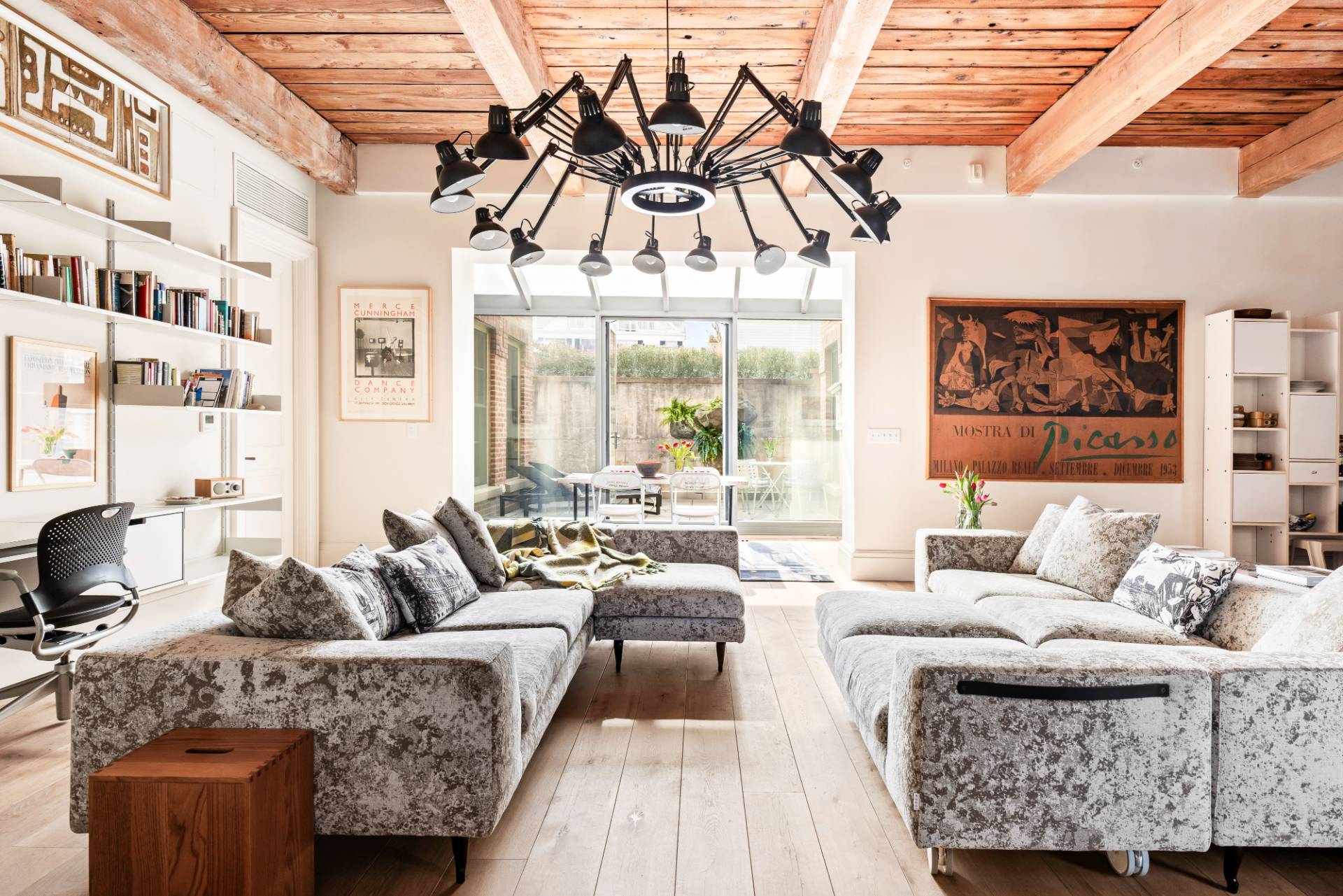 #2 photo, 15 CHURCH ST, #G-122, מחוז סאפוק Southampton , NY 11963