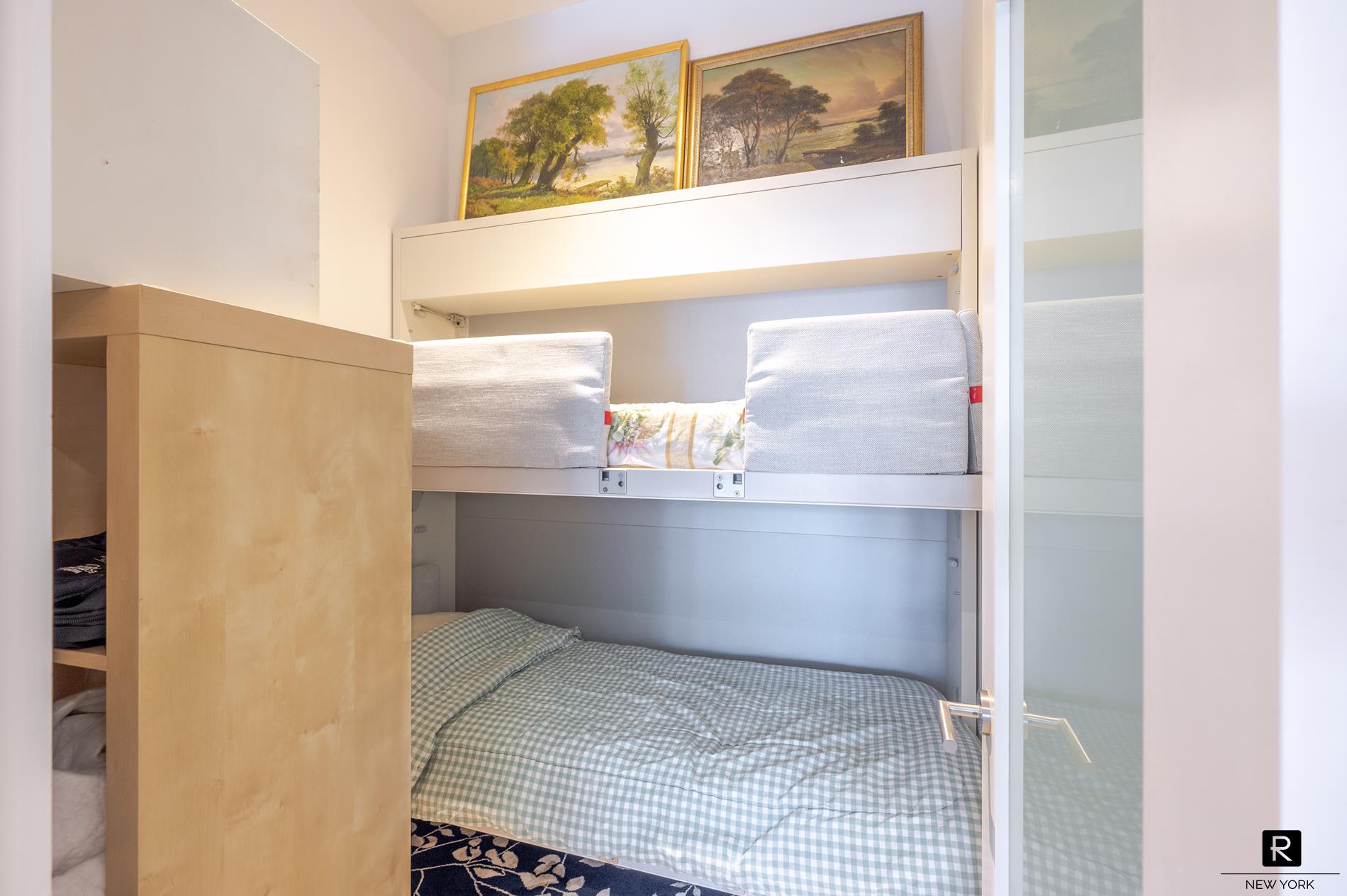 #11 photo, New York City, Murray Hill , NY 10016