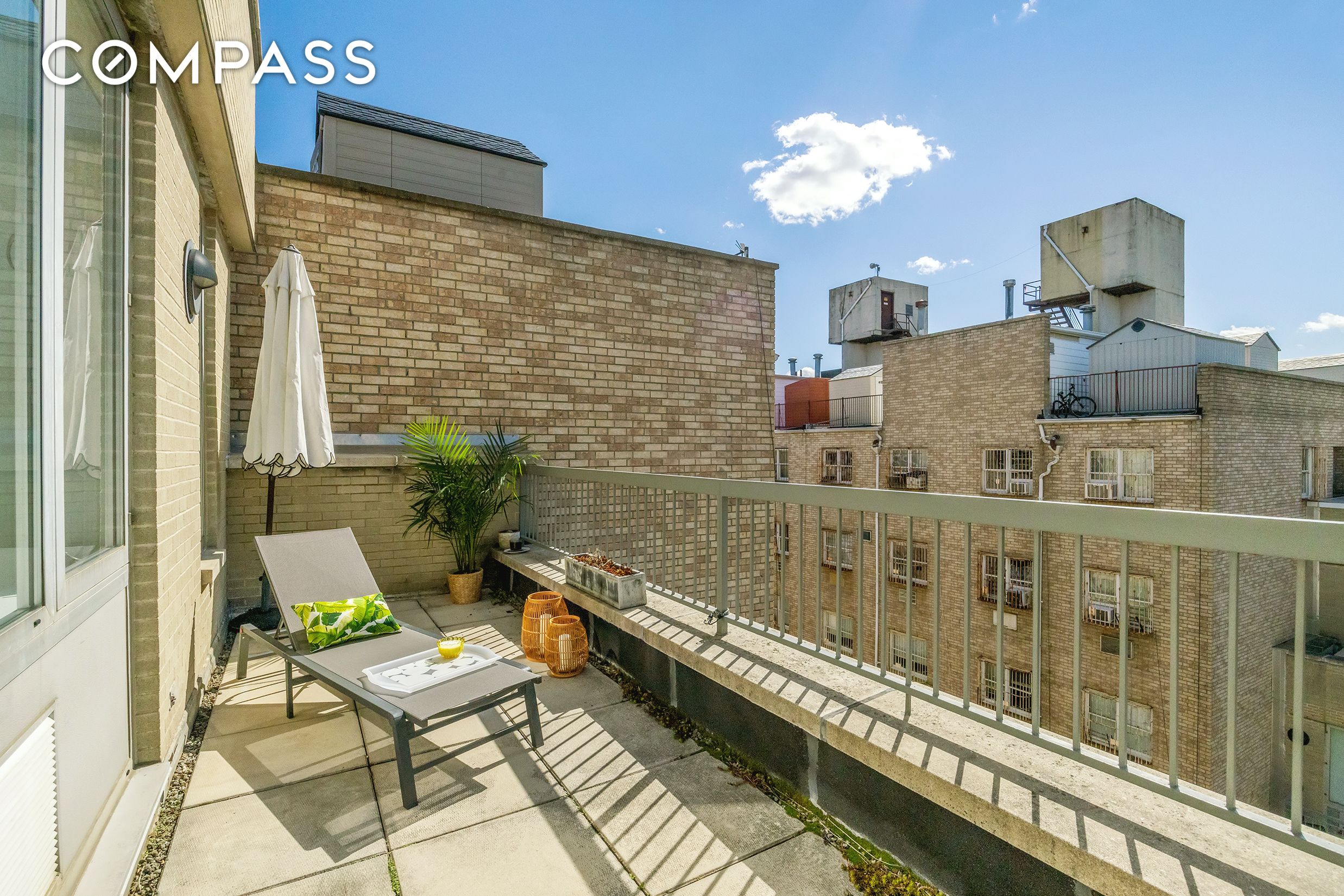 #9 photo, 26 Broadway, Williamsburg , NY 11249