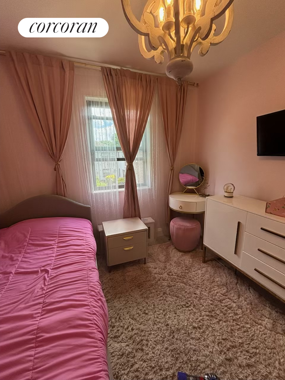 #11 photo, Kew Gardens Hills, Kew Gardens Hills , NY 11367