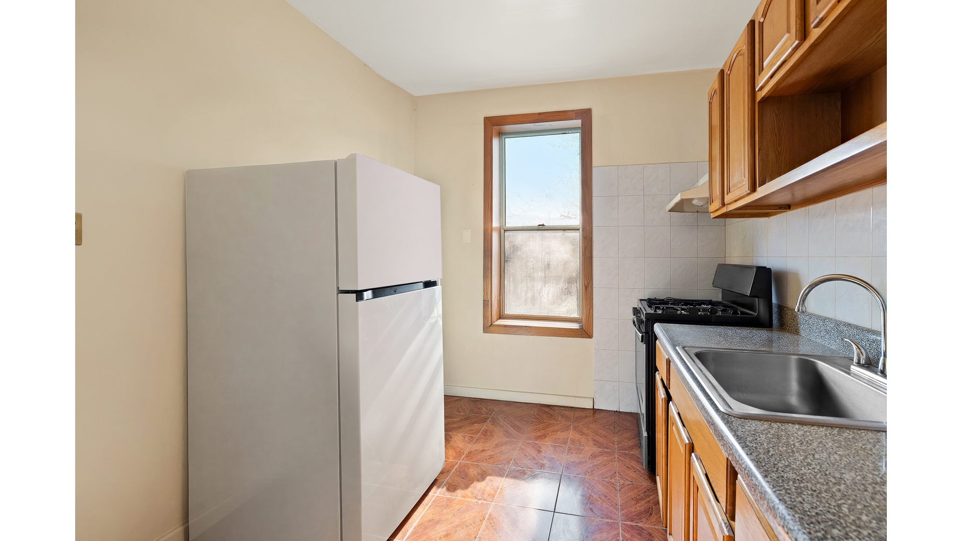 #11 photo, 170 E 96TH Street, Brownsville , NY 11212