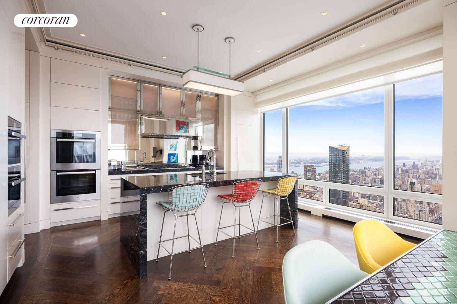 #11 photo, 220 CENTRAL Park S, مانهاتن Central Park South , NY 10019