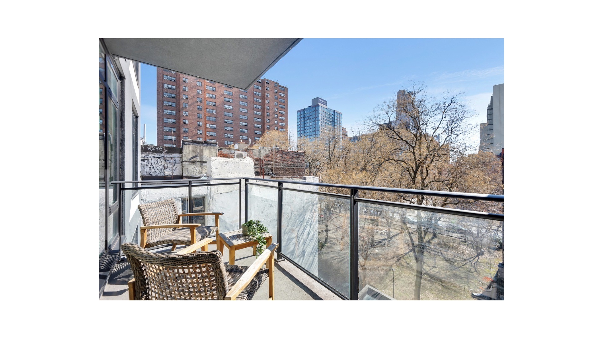 #12 photo, 101 E 2ND Street, East Village , NY 10009