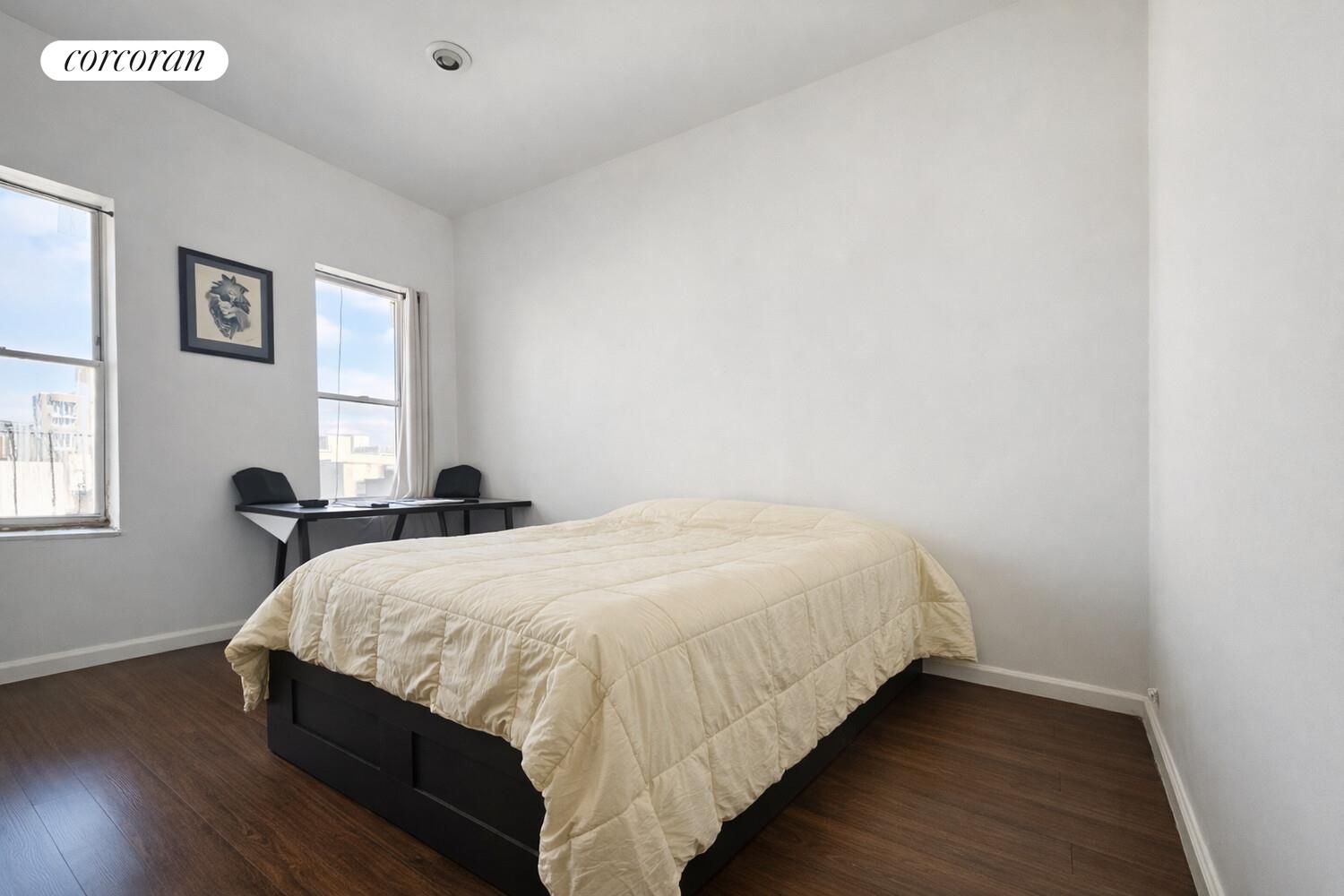 #7 photo, Brooklyn, ब्रुकलीन Williamsburg , NY 11211