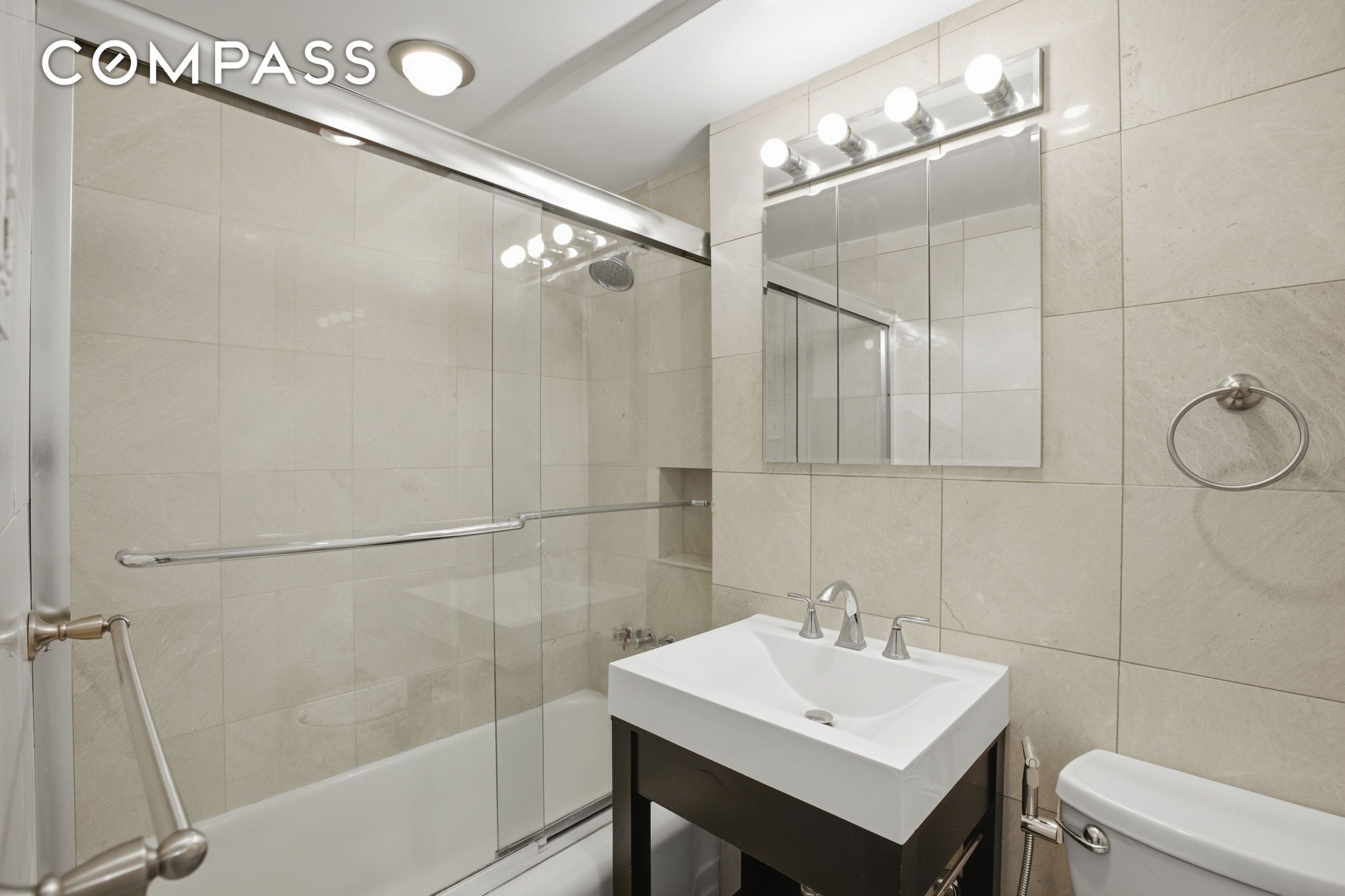 #5 photo, New York City, Midtown East , NY 10017