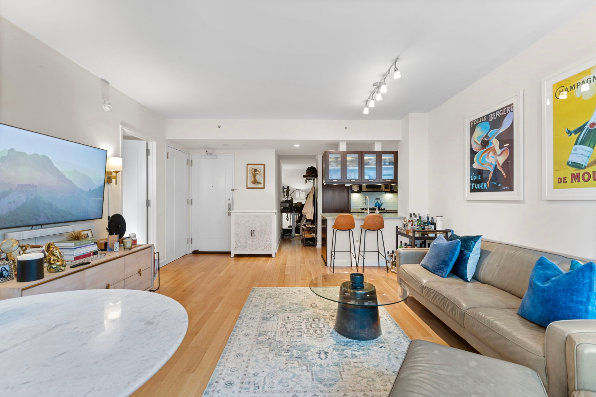 #5 photo, New York City, Lincoln Square , NY 10069