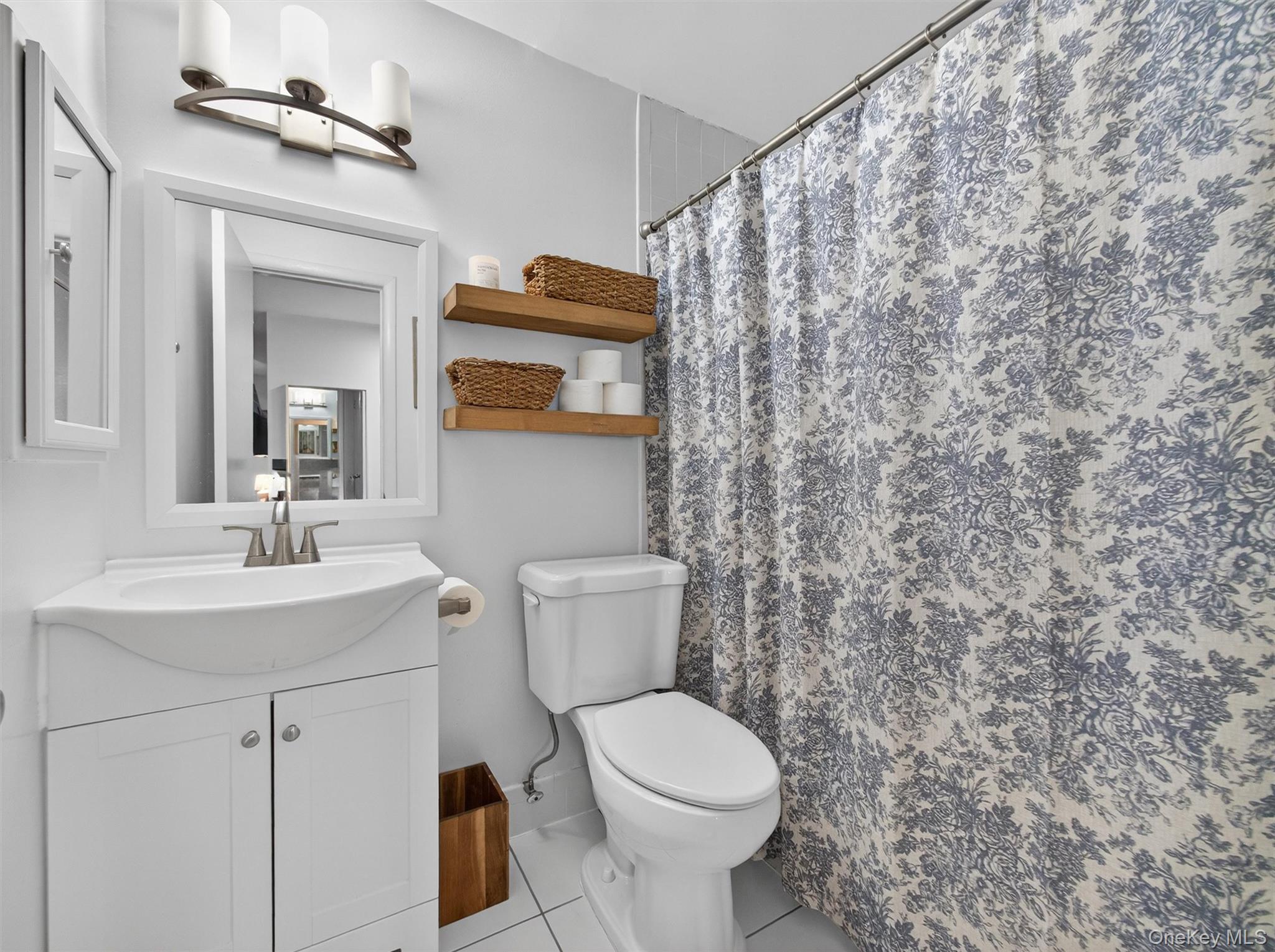 #13 photo, 210 Parkside Drive, Suffern , NY 10901