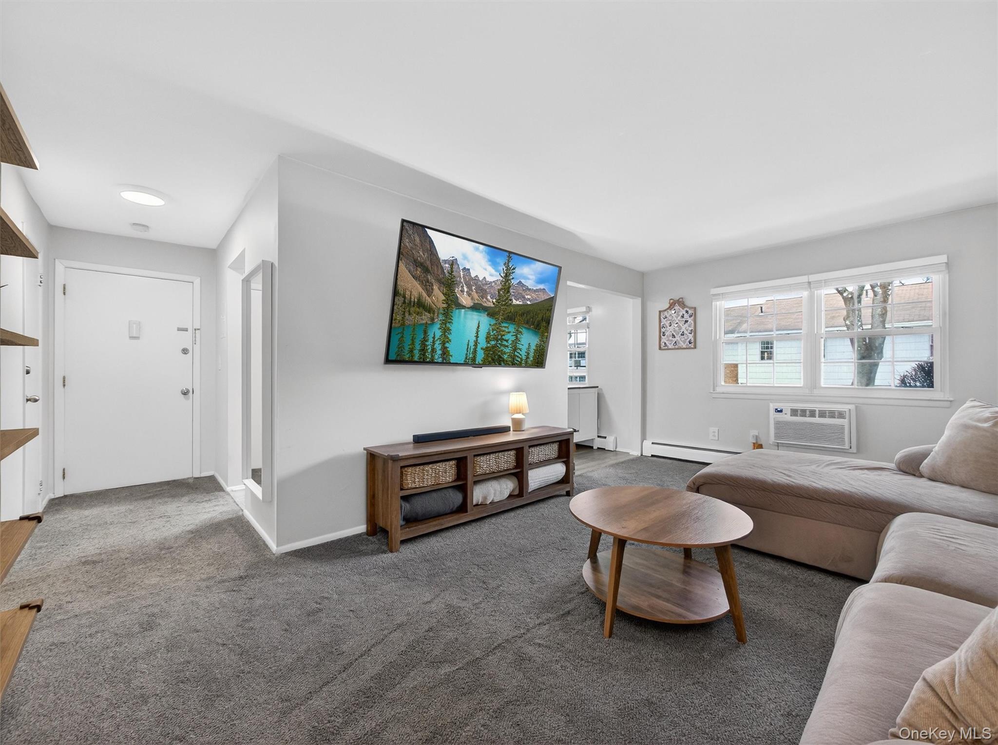 #4 photo, 210 Parkside Drive, Suffern , NY 10901