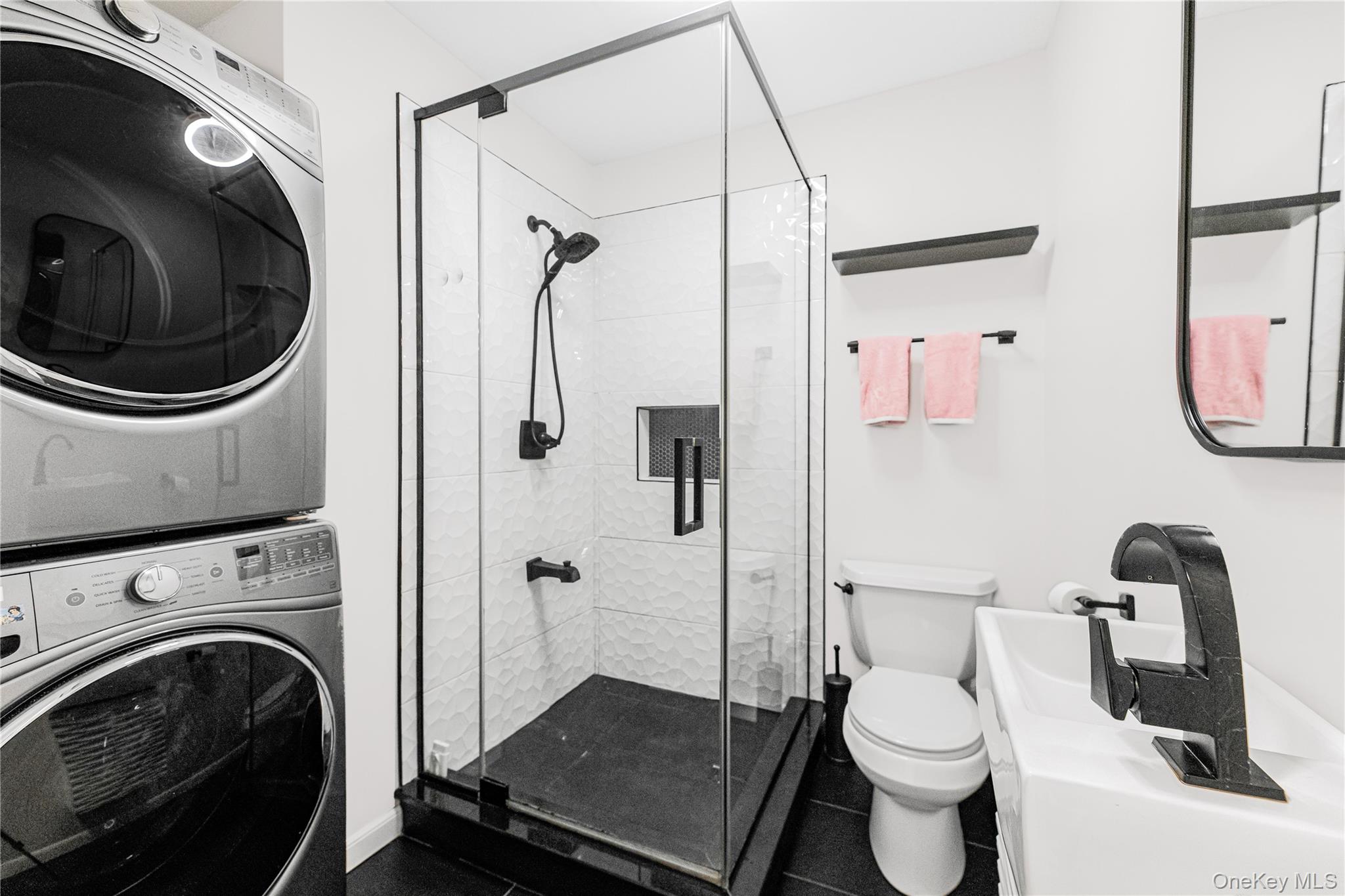 #11 photo, 451 E 3rd Street, Mount Vernon , NY 10553