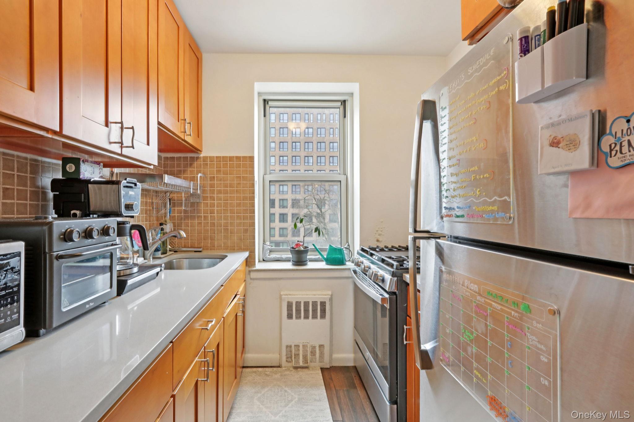 #14 photo, 30 N Broadway, 紐約州 White Plains , NY 10601