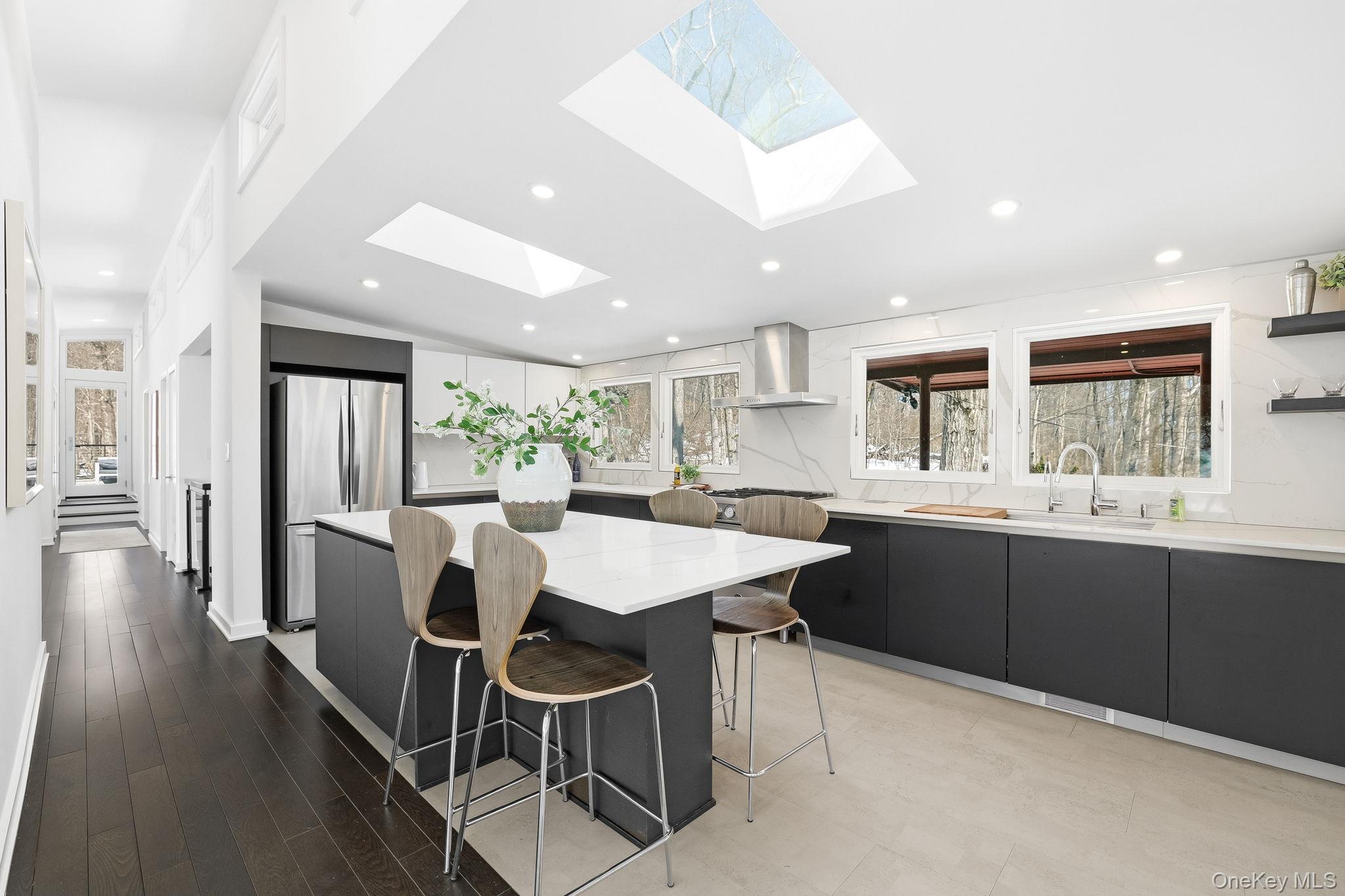 #14 photo, 150 N Healy Avenue, Hartsdale , NY 10530