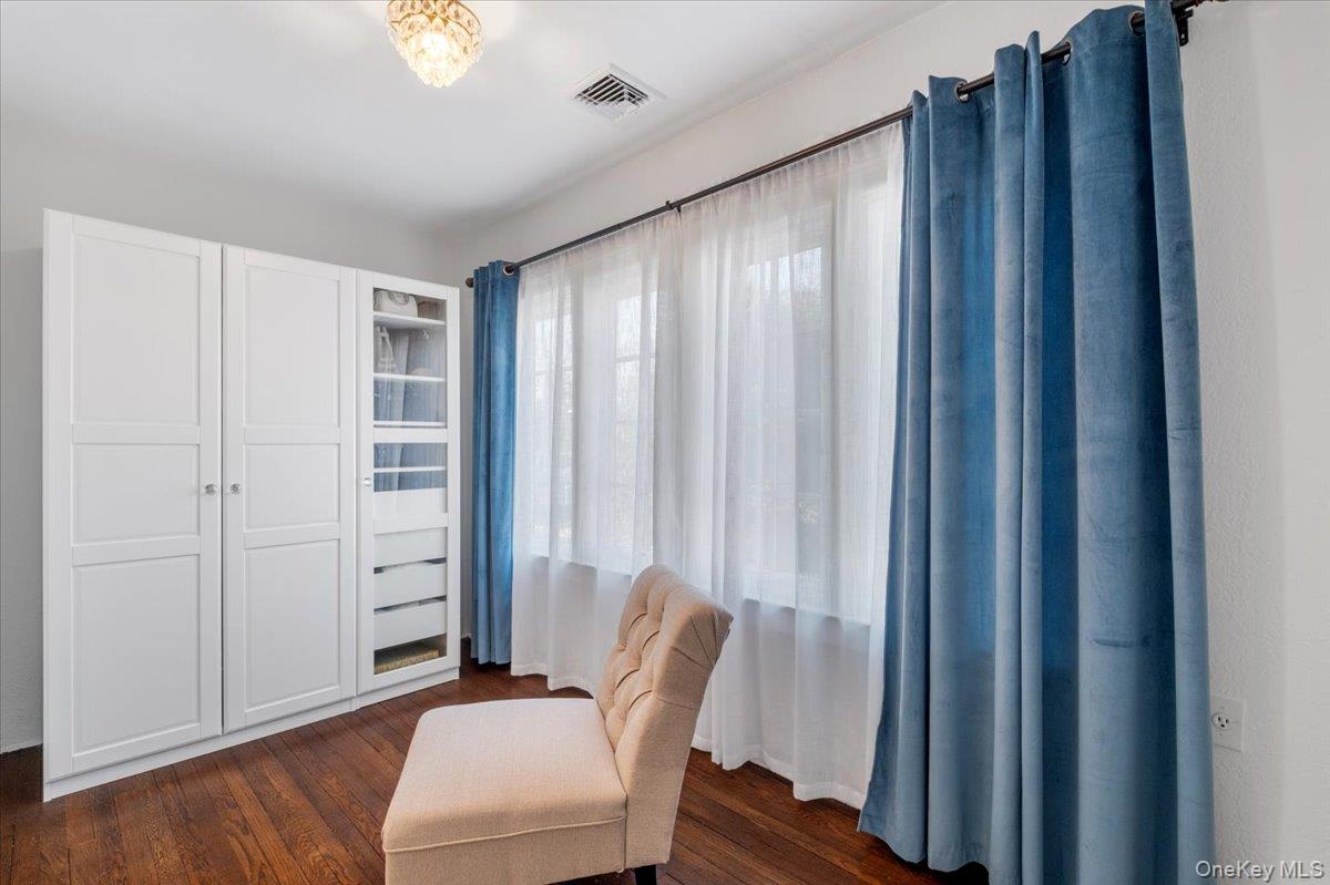 #15 photo, 9 Lockwood Road, Scarsdale , NY 10583