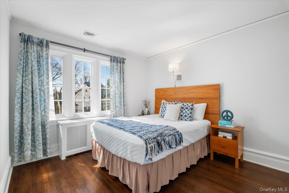 #16 photo, 9 Lockwood Road, Scarsdale , NY 10583