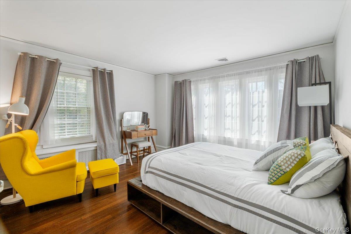 #17 photo, 9 Lockwood Road, Scarsdale , NY 10583