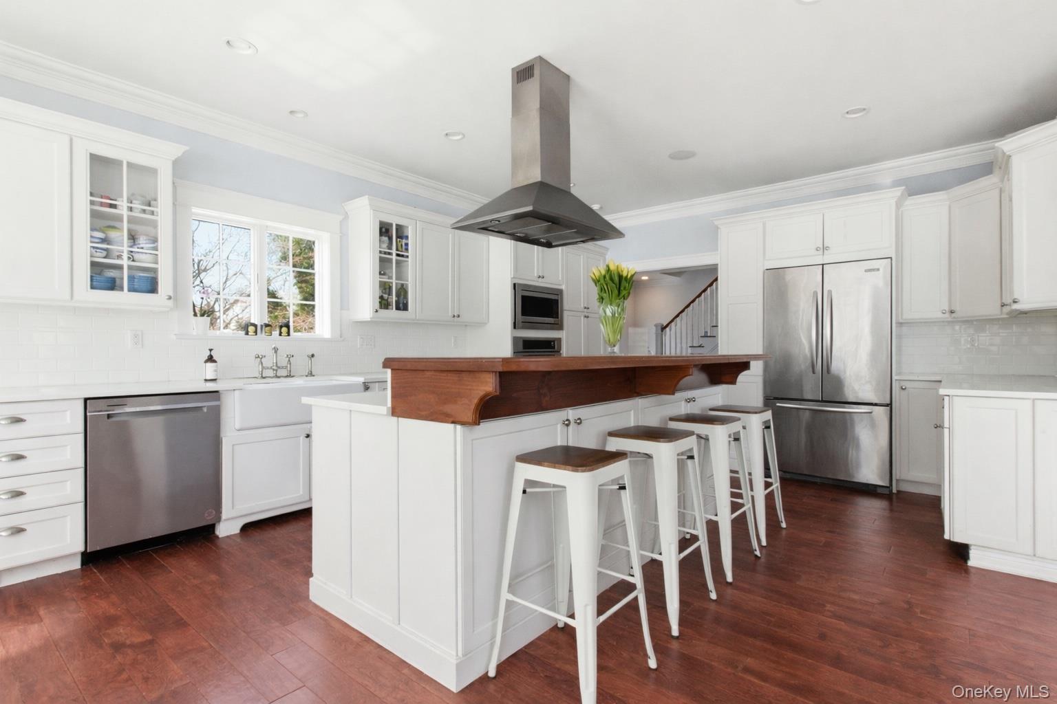 #10 photo, 74 Old Post Lane, Mamaroneck , NY 10543