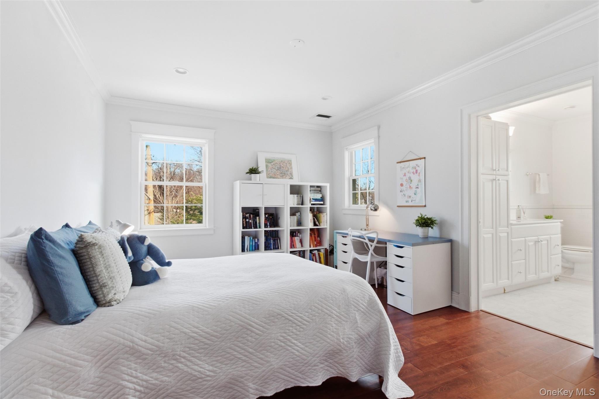 #19 photo, 74 Old Post Lane, Mamaroneck , NY 10543