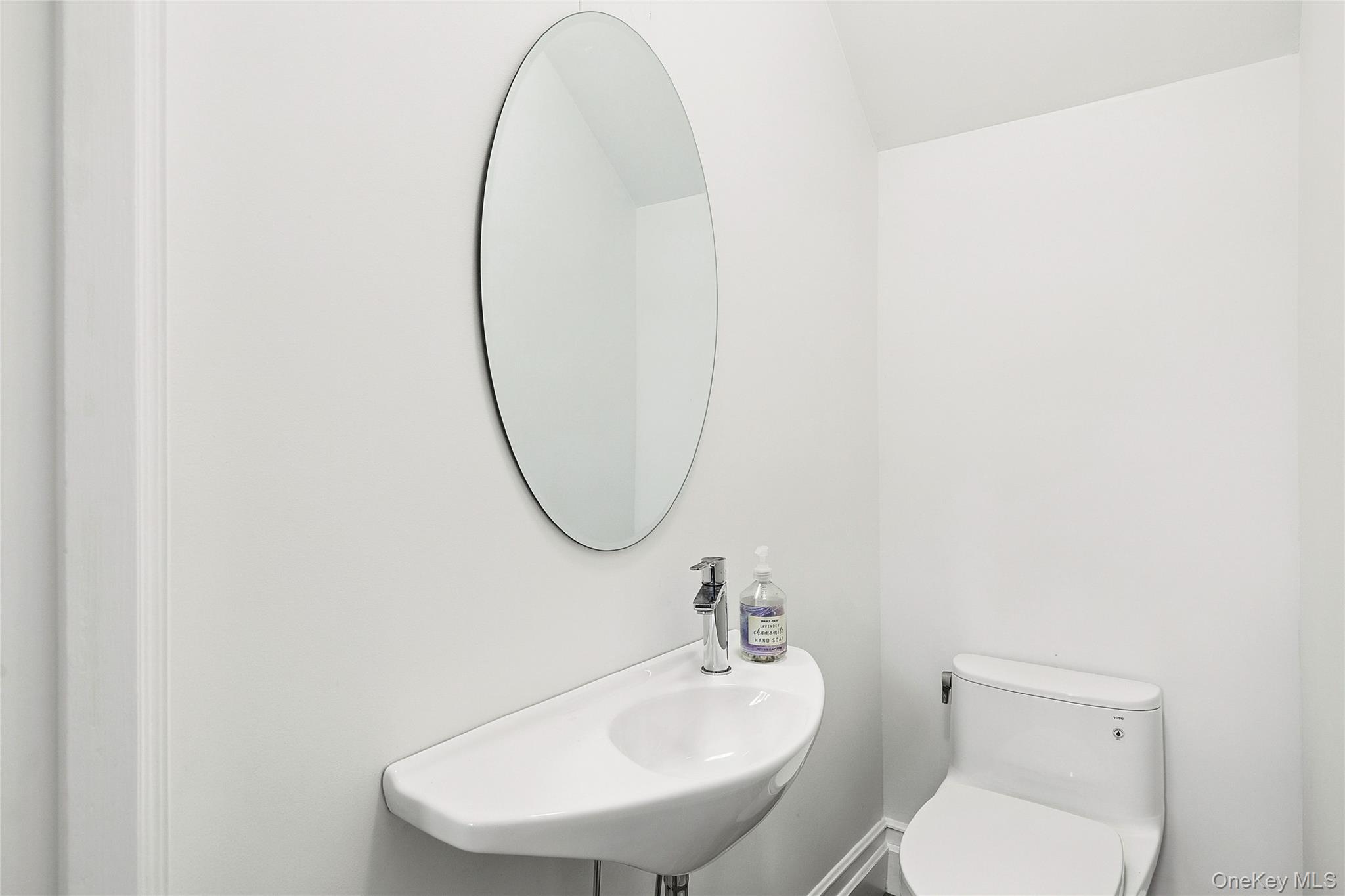 #11 photo, 205 Puritan Avenue, كوينز Forest Hills , NY 11375