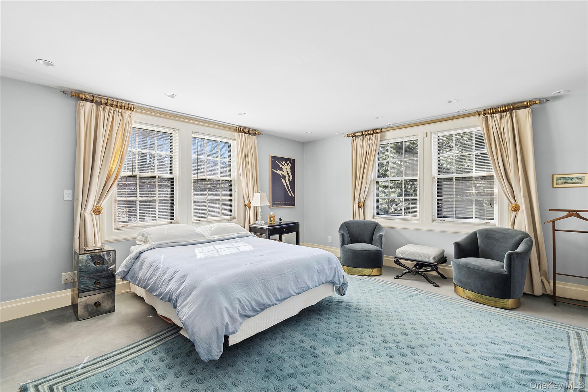 #14 photo, 205 Puritan Avenue, كوينز Forest Hills , NY 11375