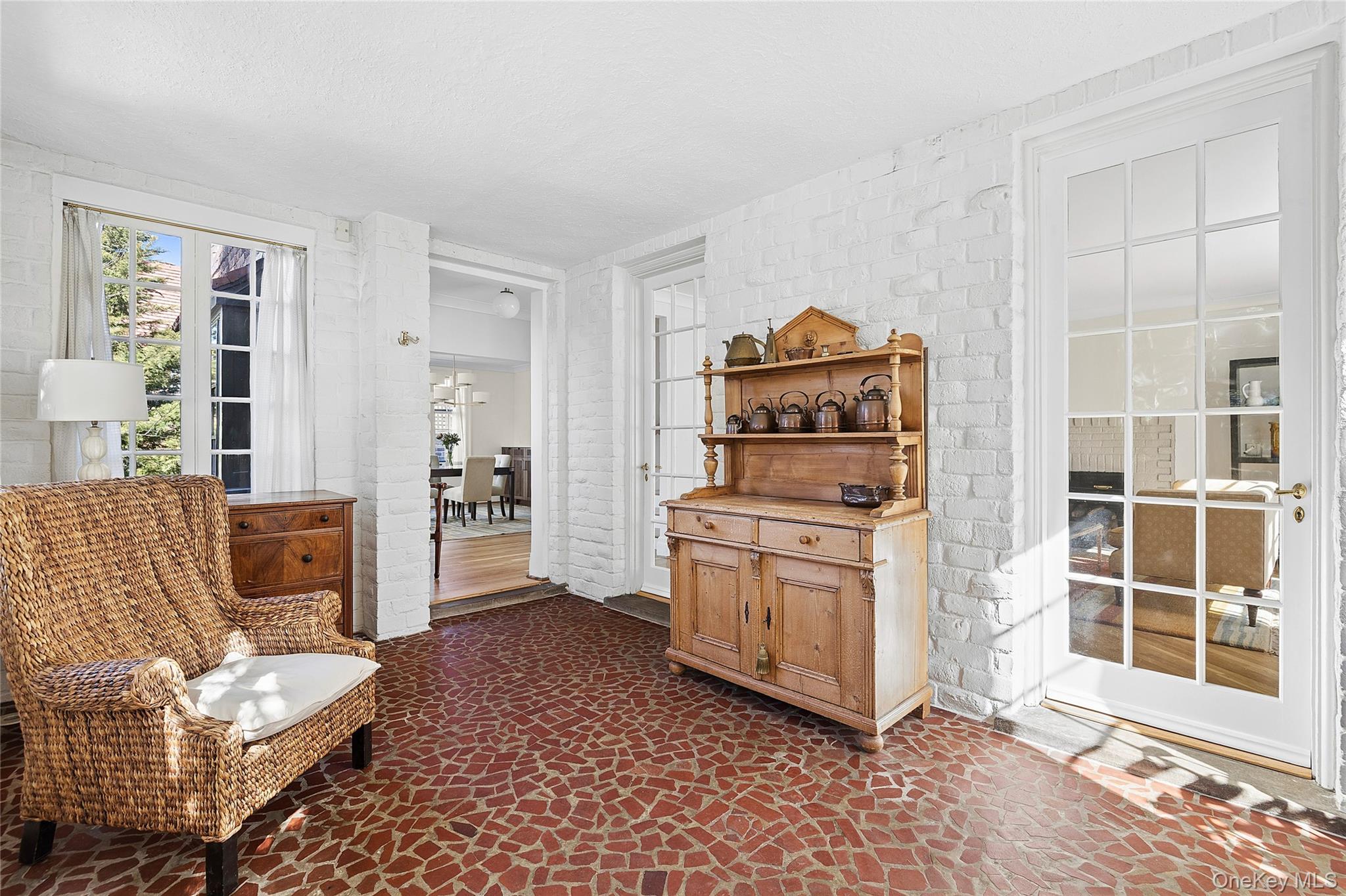 #4 photo, 205 Puritan Avenue, كوينز Forest Hills , NY 11375