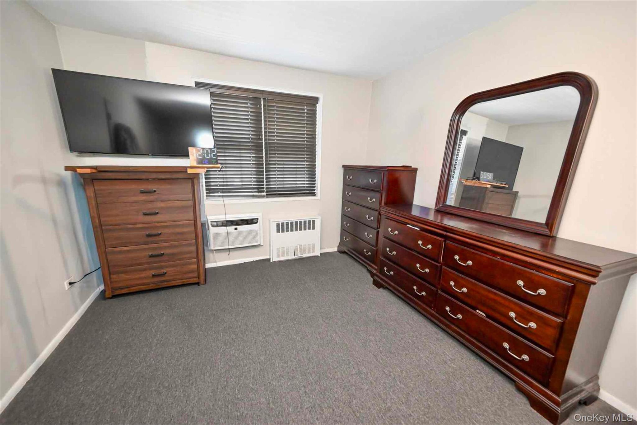 #20 photo, 86-11 151st Avenue, Howard Beach , NY 11414