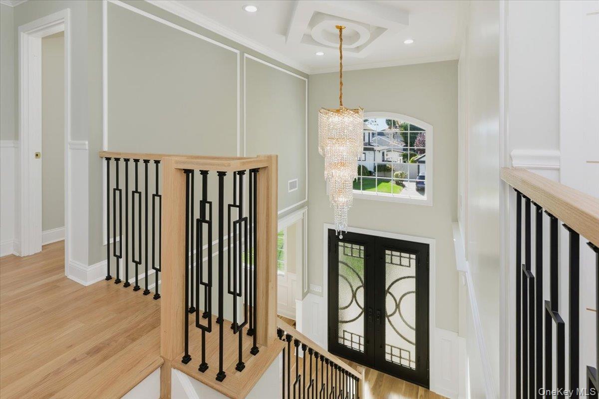 #4 photo, 2235 1st Street, Нассау ‖ East Meadow , NY 11554