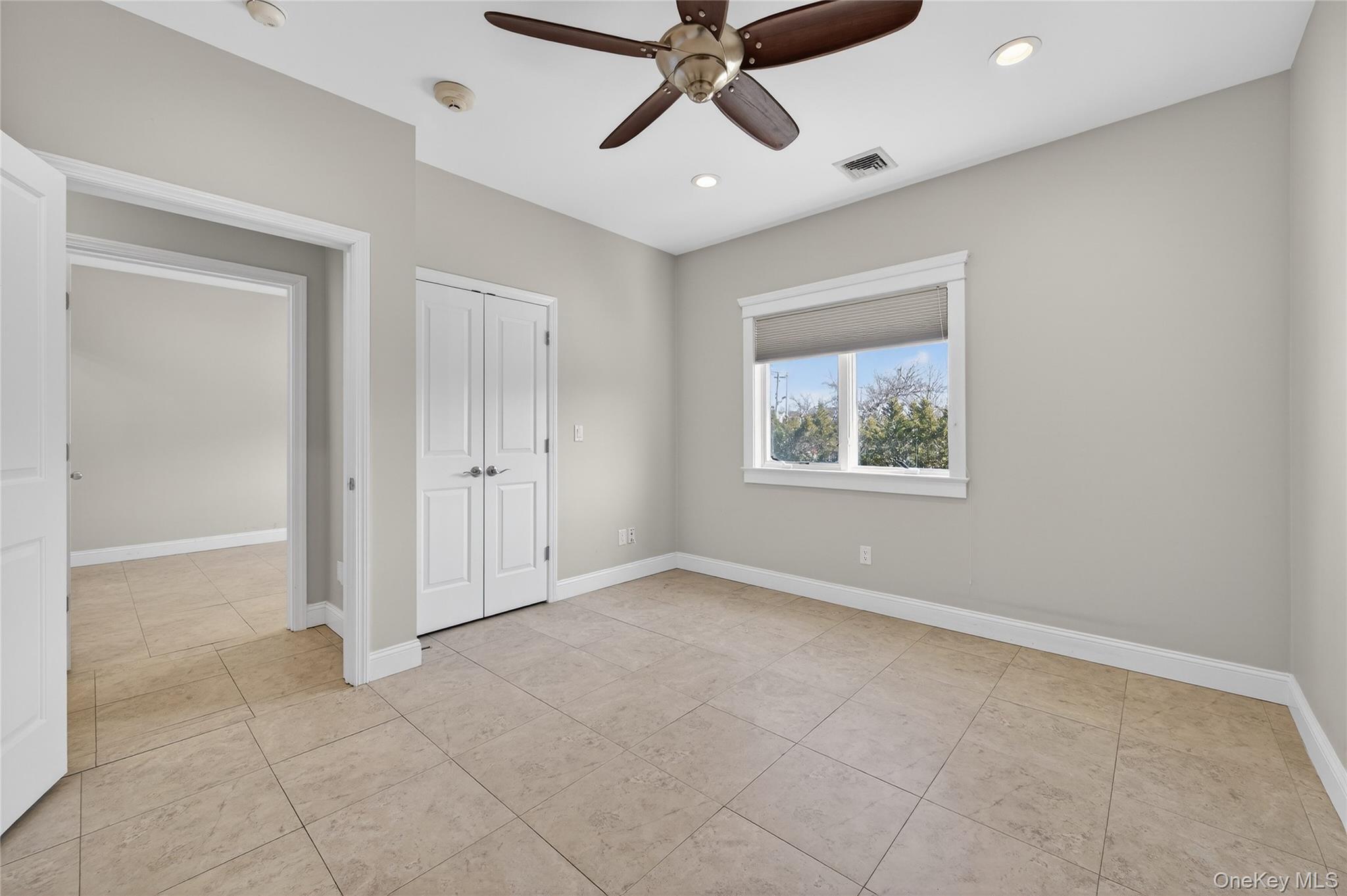 #18 photo, 24 Bayville Avenue, Bayville , NY 11709