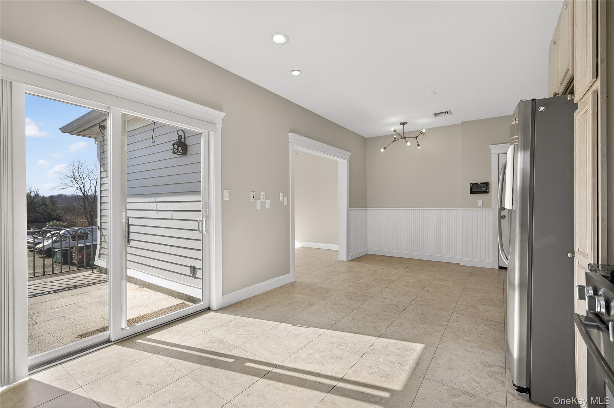 #9 photo, 24 Bayville Avenue, Bayville , NY 11709