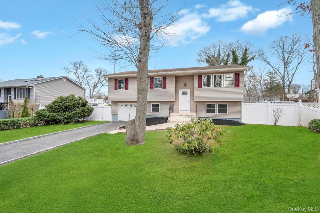 #3 photo, 339 Avenue B, 東長島 Ronkonkoma , NY 11779