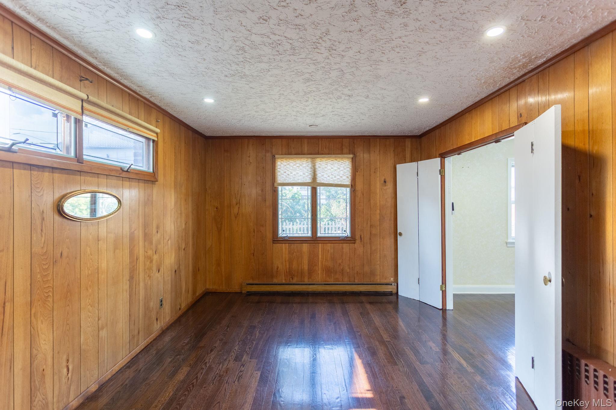 #12 photo, 85-32 213th Street, Hollis Hills , NY 11427