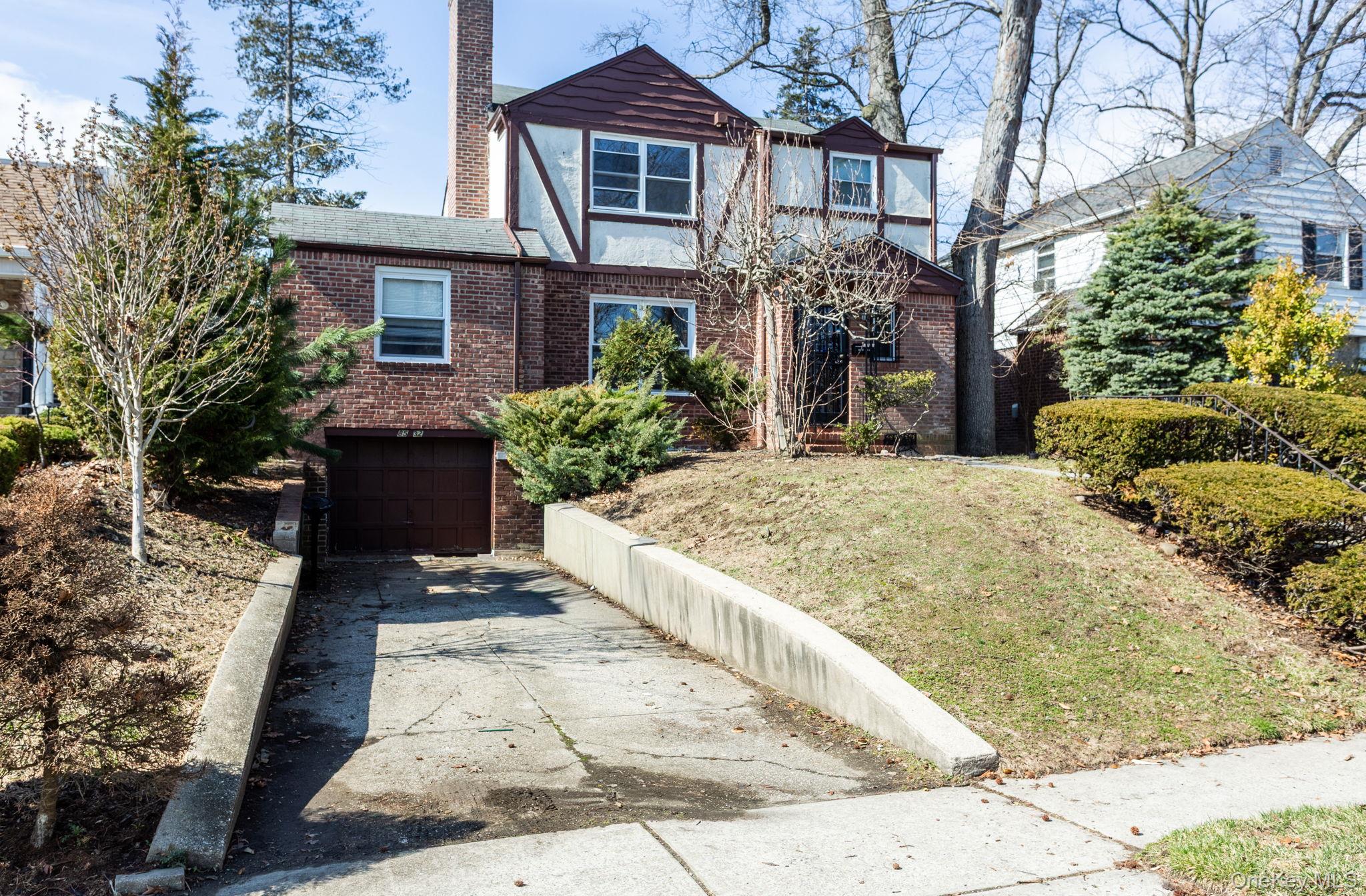 #2 photo, 85-32 213th Street, Hollis Hills , NY 11427