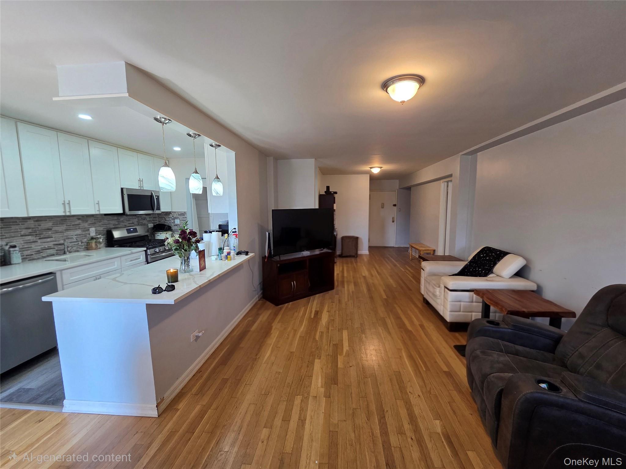 #2 photo, 86-10 151 Street, 皇后区 Howard Beach , NY 11414