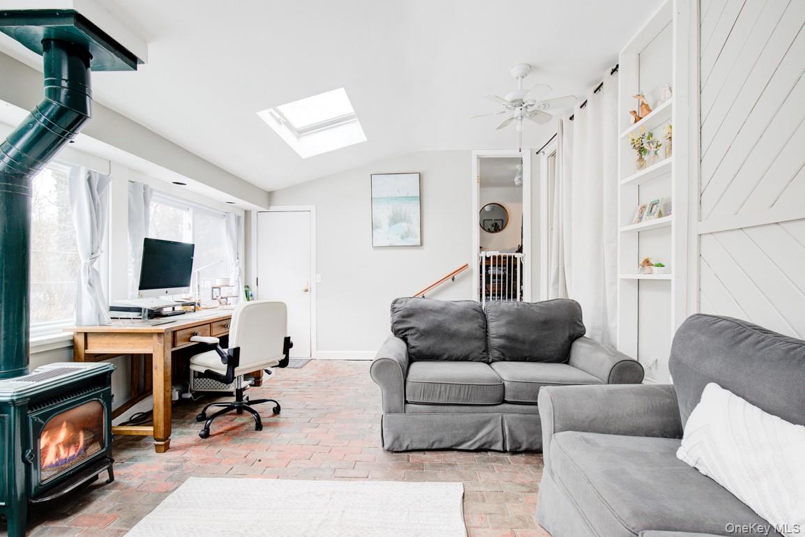 #15 photo, 43 Carnegie Avenue, מחוז סאפוק Huntington , NY 11743