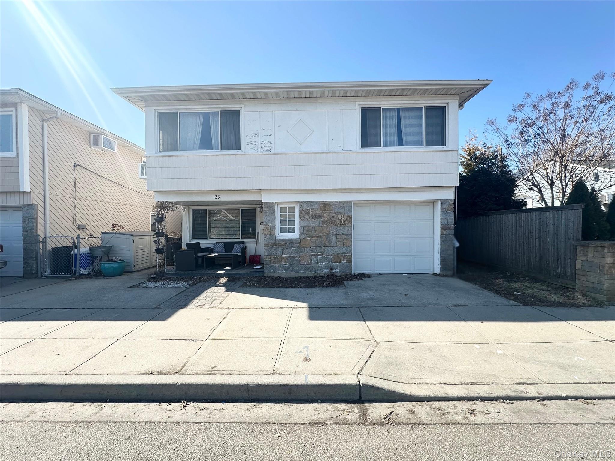 #1 photo, 133 Cleveland Avenue, Long Beach , NY 11561