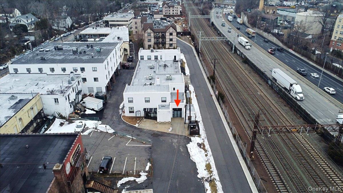 #12 photo, 20 North Avenue, Larchmont , NY 10538