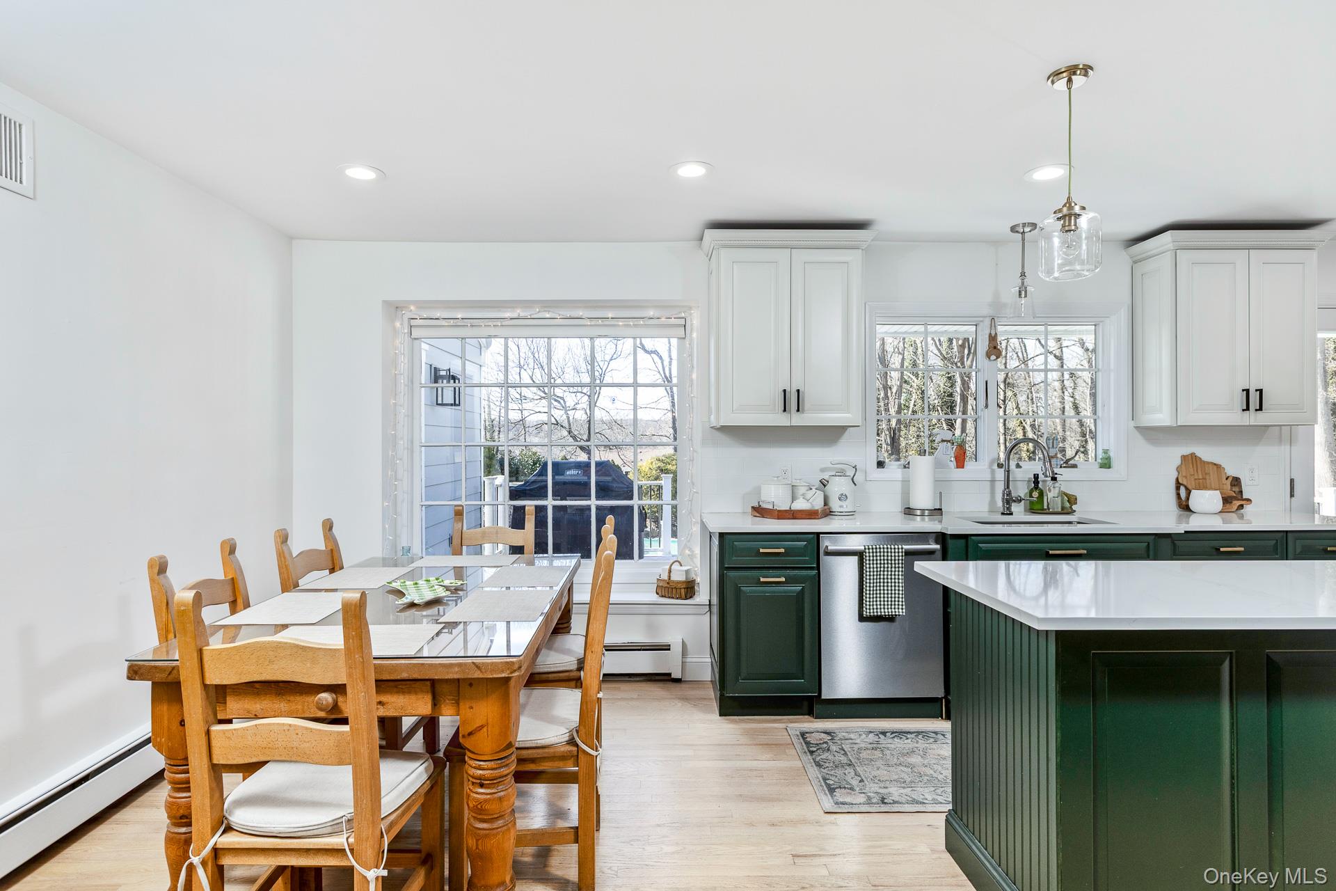 #18 photo, 277 River Road, Saint James , NY 11780