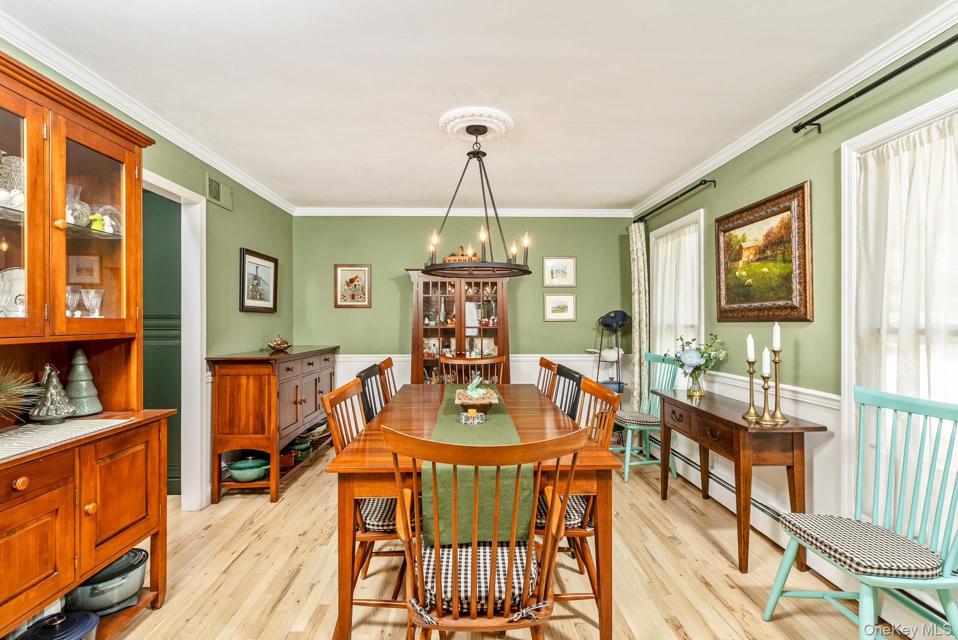 #8 photo, 277 River Road, Saint James , NY 11780